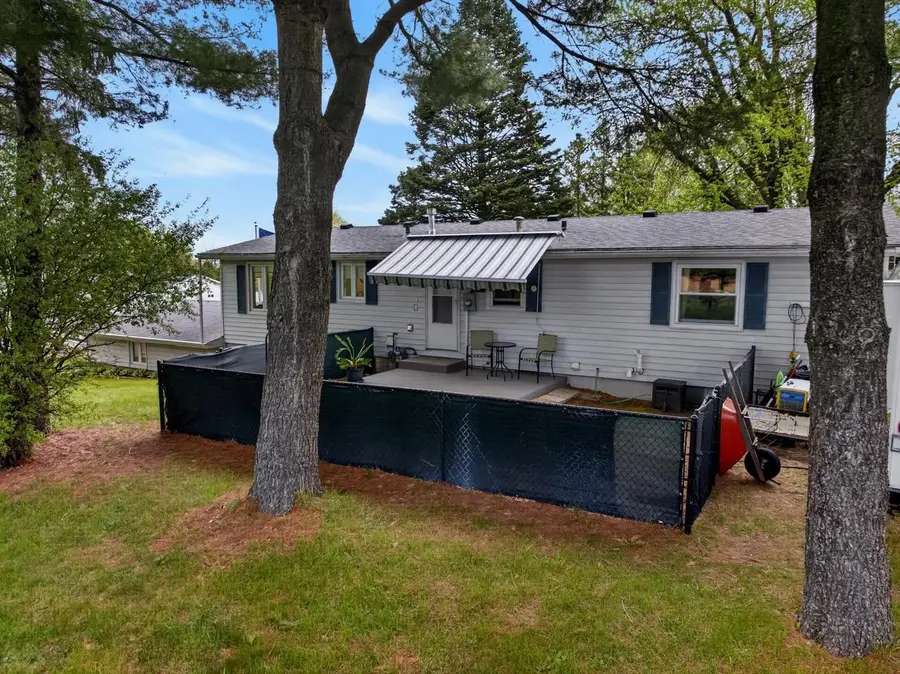 215 25th Avenue, Monroe, WI 53566 - #3