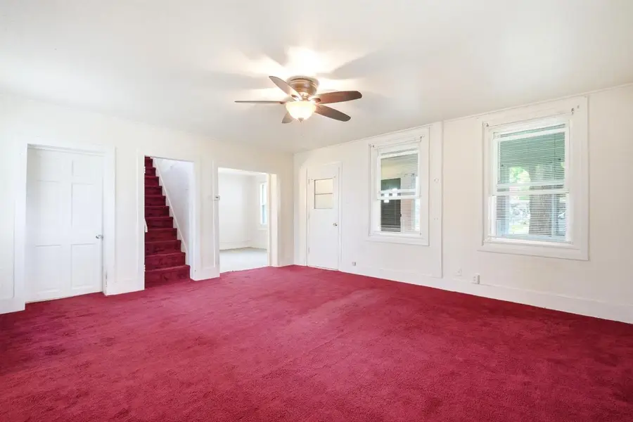 610 E Maple Street, Horicon, WI 53032 - #3