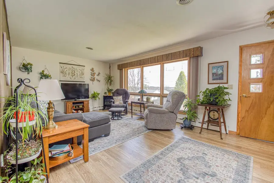 325 Hazel Street, Belmont, WI 53510 - #3