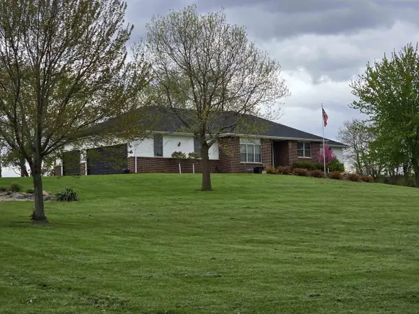 N2248 Jeffery Road, Monroe, WI 53566