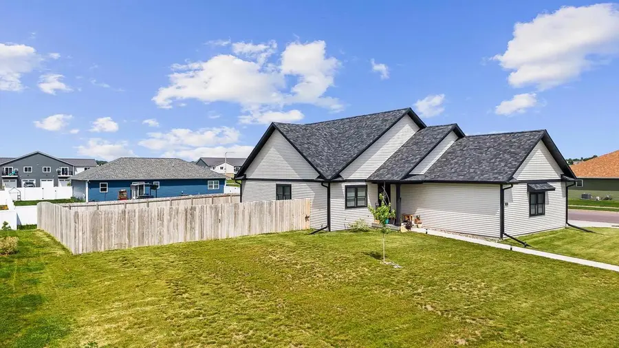 721 Roosevelt Street, Baraboo, WI 53913 - #2
