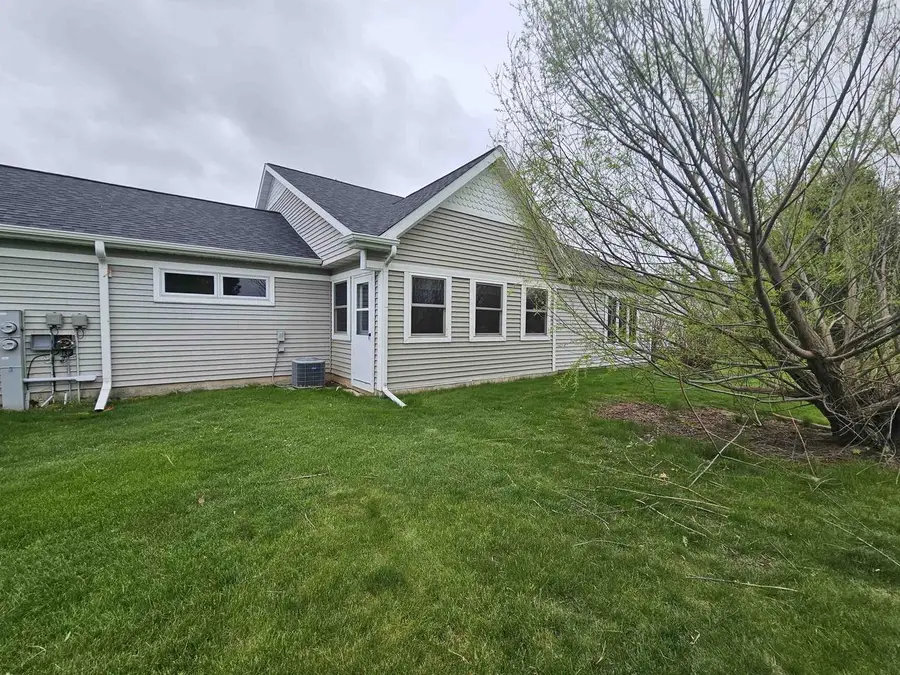 241/245 Goehl Road, Waterloo, WI 53594 - #3
