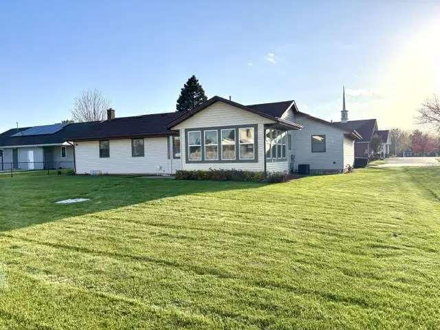 226 Beechwood Drive, Janesville, WI 53548 - #3