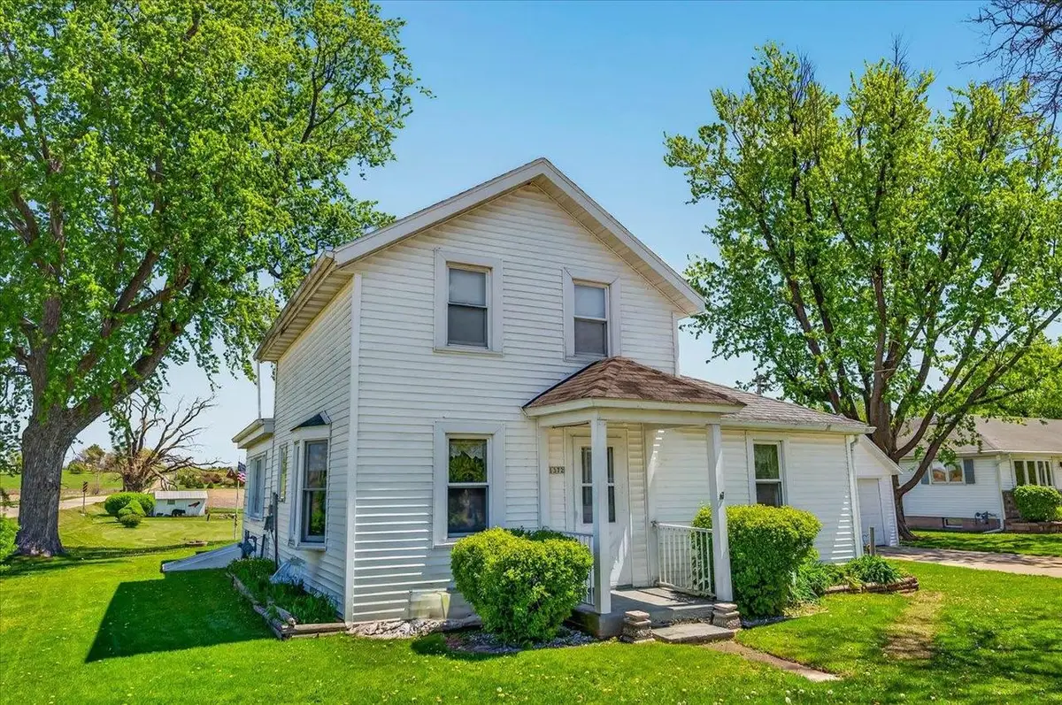 1372 Dianne Avenue, Belleville, WI 53508 - #1