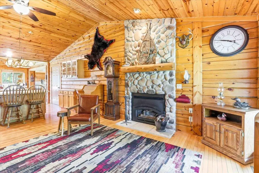 N8273 Oak Hollow Trail, New Lisbon, WI 53950 - #3