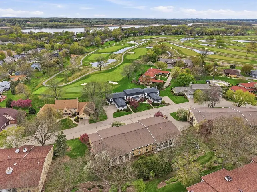 25 Golf Course Road #E, Madison, WI 53704 - #3