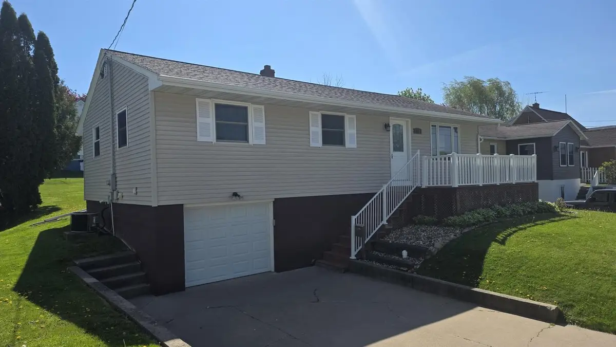 500 Jefferson Street, Lancaster, WI 53813 - #1