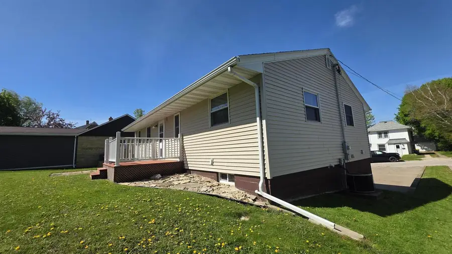 500 Jefferson Street, Lancaster, WI 53813 - #3