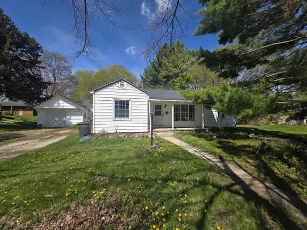 142 Newcomb Street, Whitewater, WI 53190