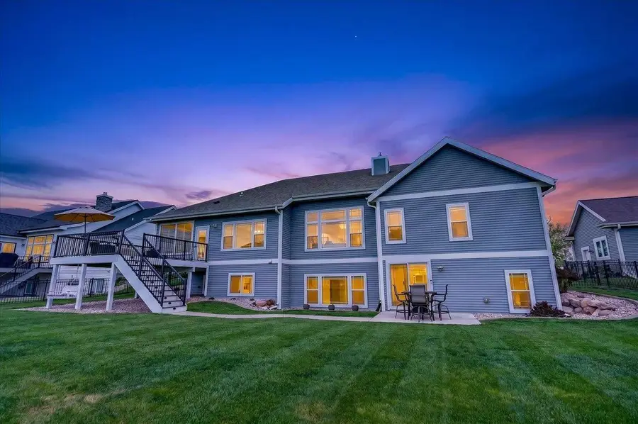 2610 Genevieve Way, Waunakee, WI 53597 - #3