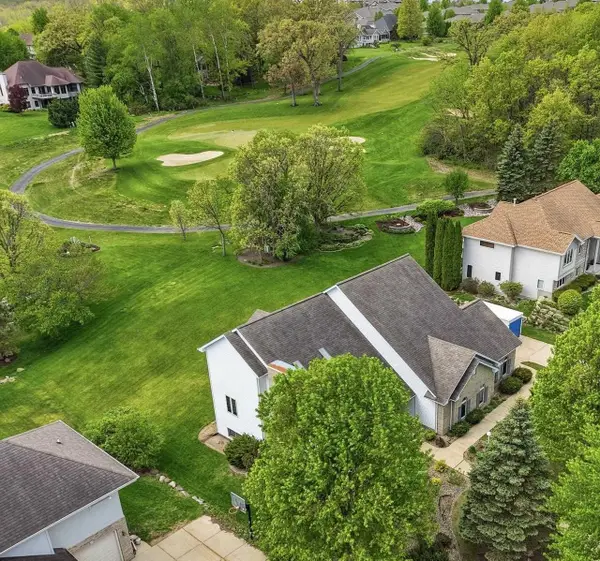 8813 Nelson Crossing, Verona, WI 53593