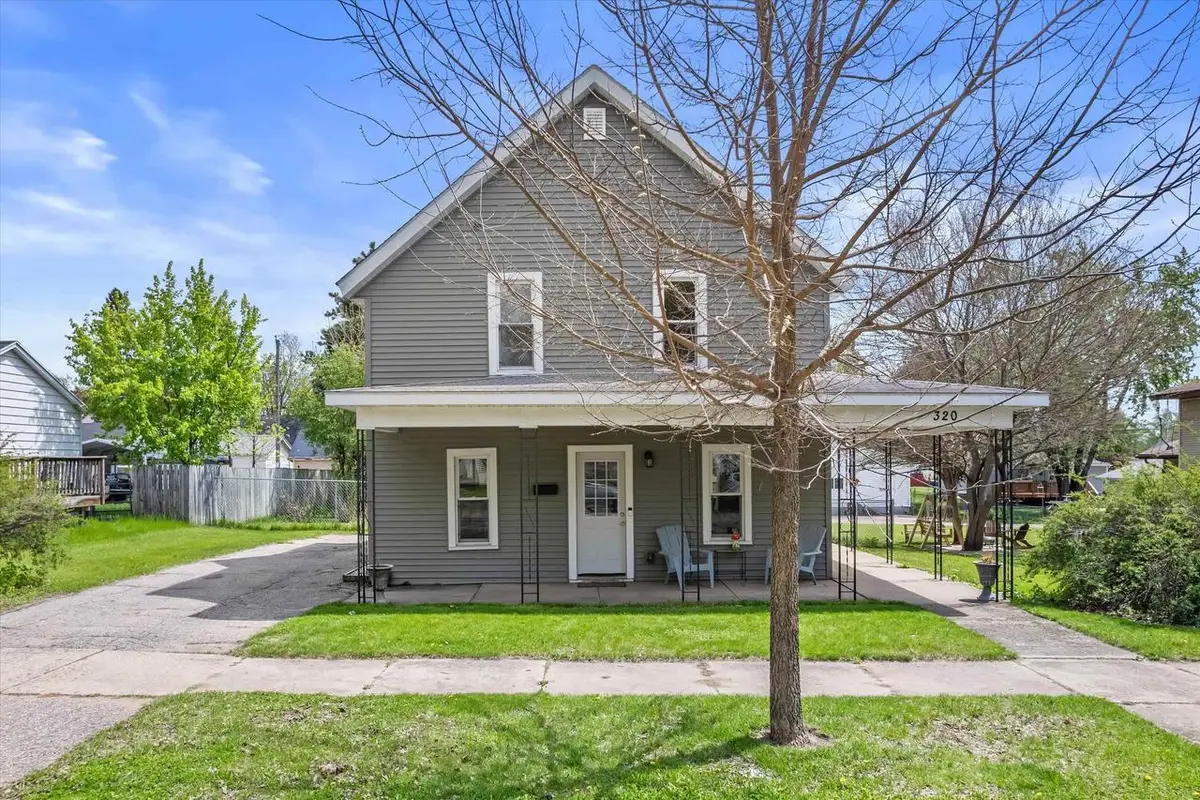 320 Marion Street, Portage, WI 53901 - #1
