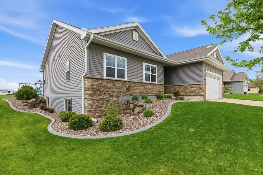 312 Luke Lane, Dane, WI 53529 - #3