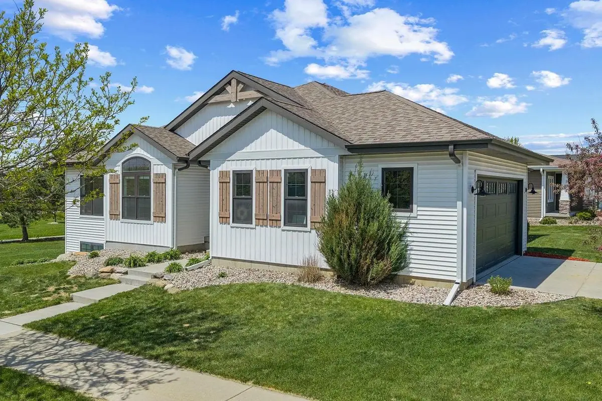 1201 Jacob Drive, Prairie Du Sac, WI 53578 - #1