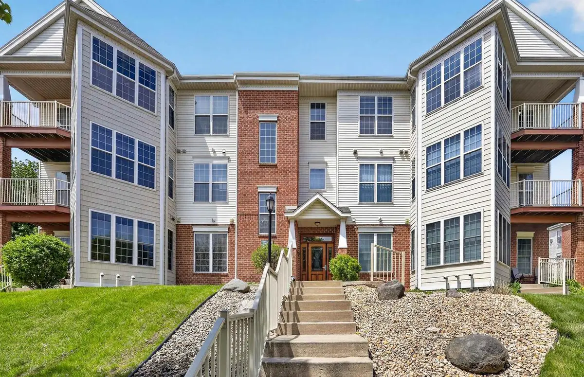 113 Shato Lane, Monona, WI 53716 - #1
