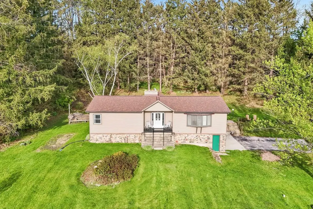 5030 Valley Road, Black Earth, WI 53515 - #1