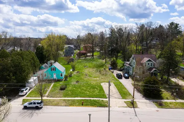 7431 Terrace Avenue, Middleton, WI 53562