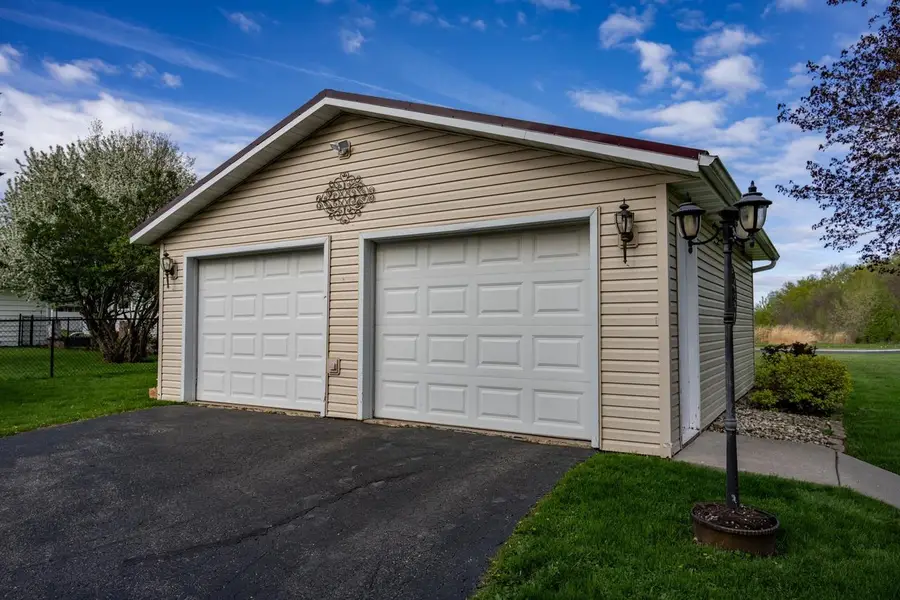 305 Arlington Avenue, Mauston, WI 53948 - #3
