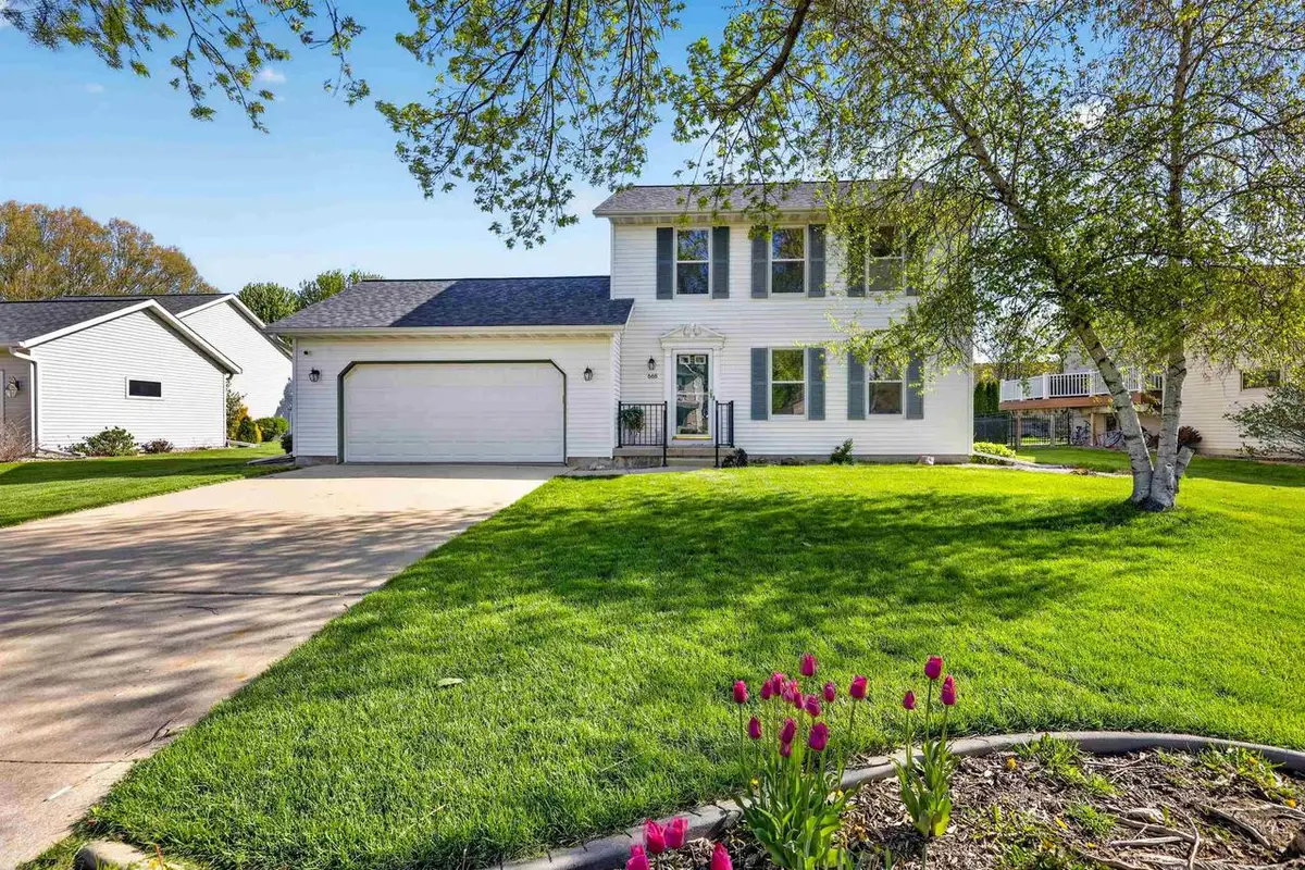 668 Ruxton Ridge Drive, Sun Prairie, WI 53590 - #1
