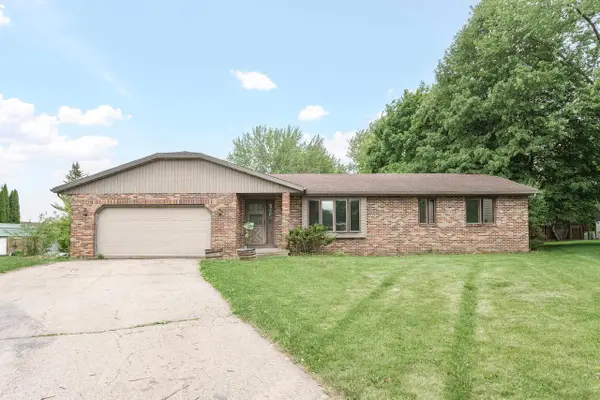 704 Meadow Court, Deforest, WI 53532