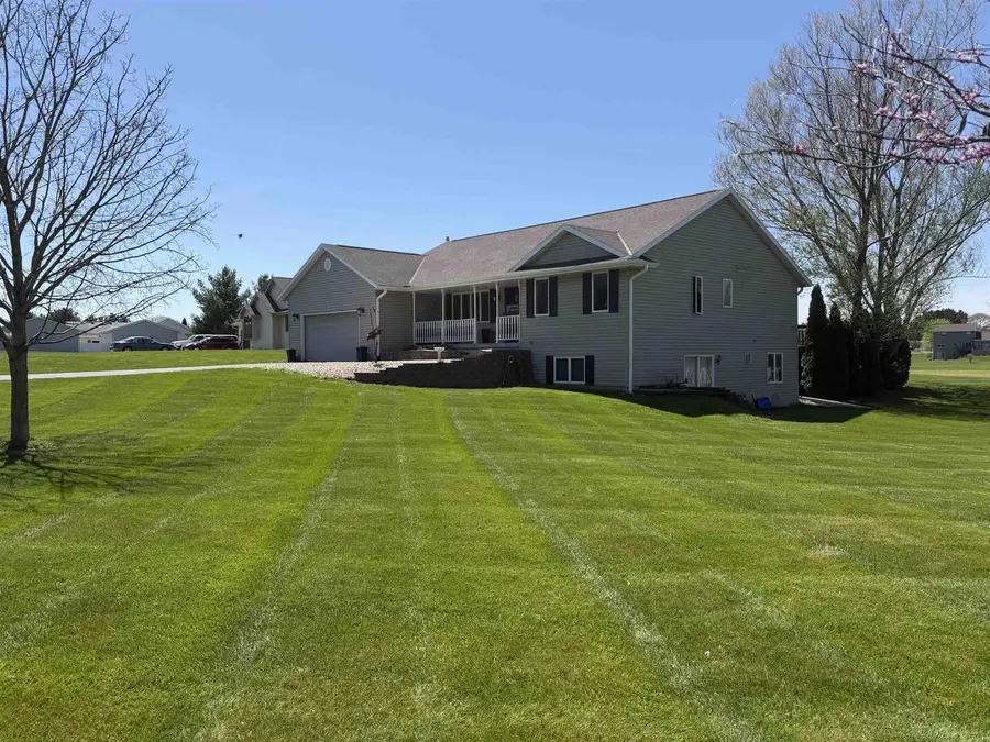 4627 N Katherine Drive, Janesville, WI 53548 - #2