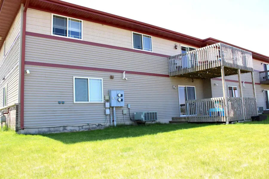 2750 Hazelnut Trail, Sun Prairie, WI 53590 - #3