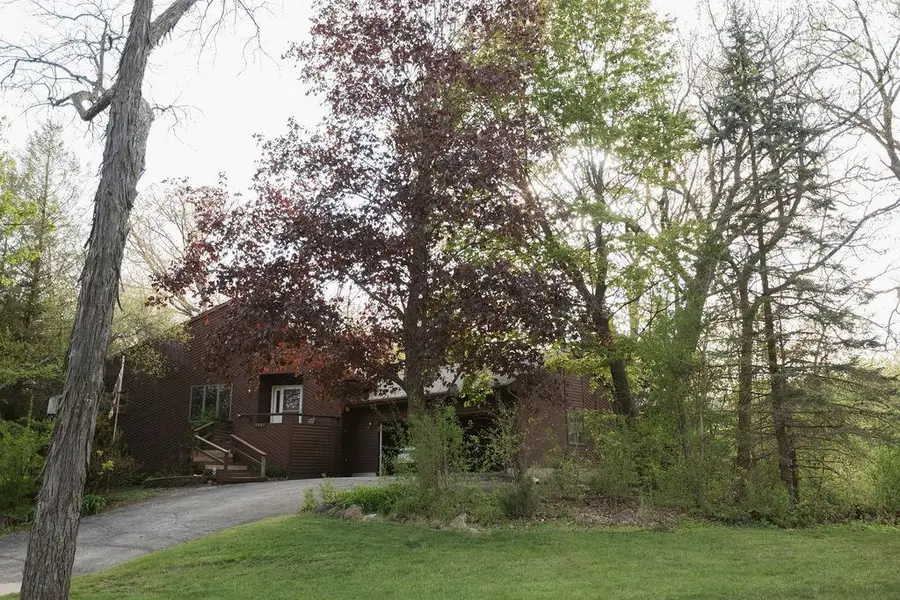 1815 Royal Oaks Drive, Janesville, WI 53548 - #2