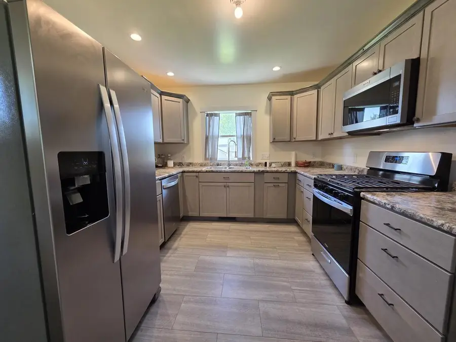312 W Florence Street, Cambria, WI 53923 - #2