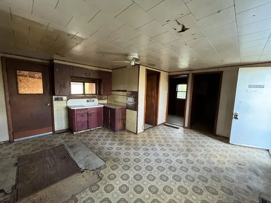 947 Meyer Road, Mauston, WI 53948 - #2