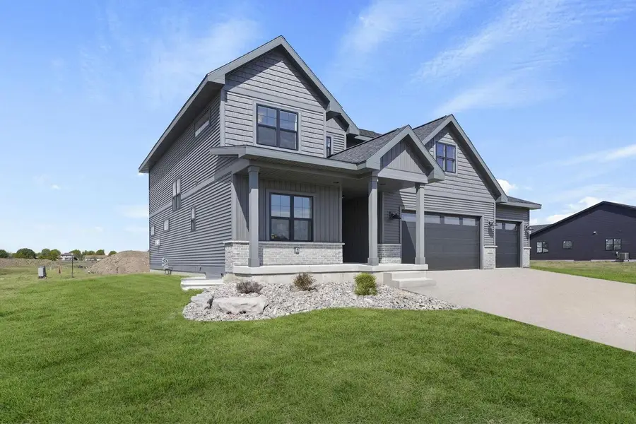 1358 Ranger Way, Sun Prairie, WI 53590 - #2