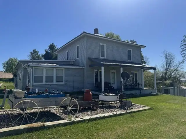21274 State Hwy 56, Richland Center, WI 53581 - #1