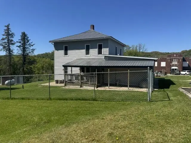 21274 State Hwy 56, Richland Center, WI 53581 - #3