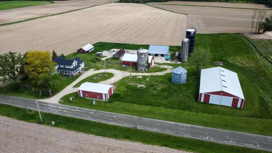 5260 Tower Line Road, Marshall, WI 53559 - #2