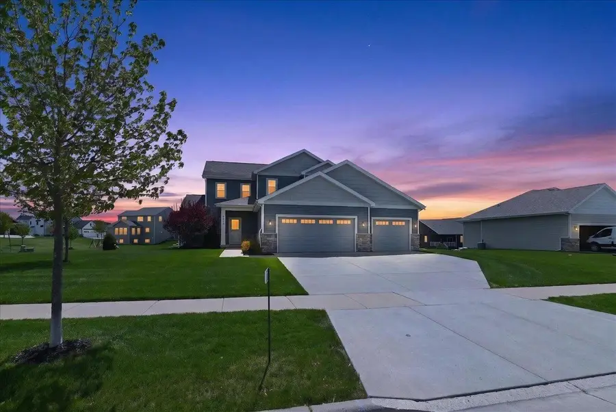 4416 Eagle Ridge Lane, Windsor, WI 53598 - #3