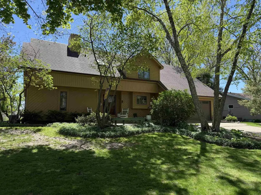 1529 Comanche Glen, Madison, WI 53704 - #2