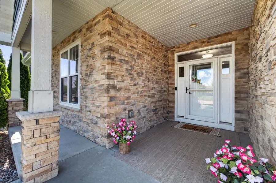 4419 Eagle Ridge Lane, Windsor, WI 53598 - #3