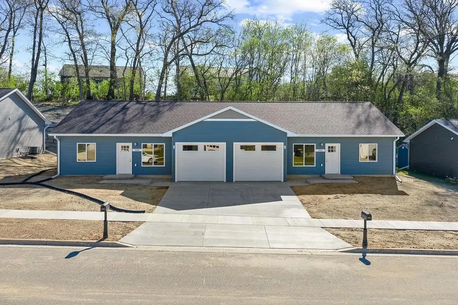 2442 Russell Court, Reedsburg, WI 53959 - #2