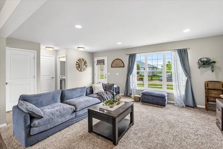 876 Remington Way, Sun Prairie, WI 53590 - #2