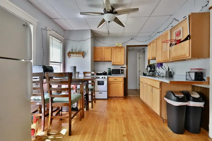 554 Mifflin Street, Madison, WI 53703 - #3