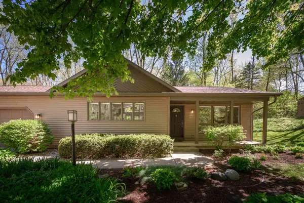 8029 Shag Bark Circle, Cross Plains, WI 53528