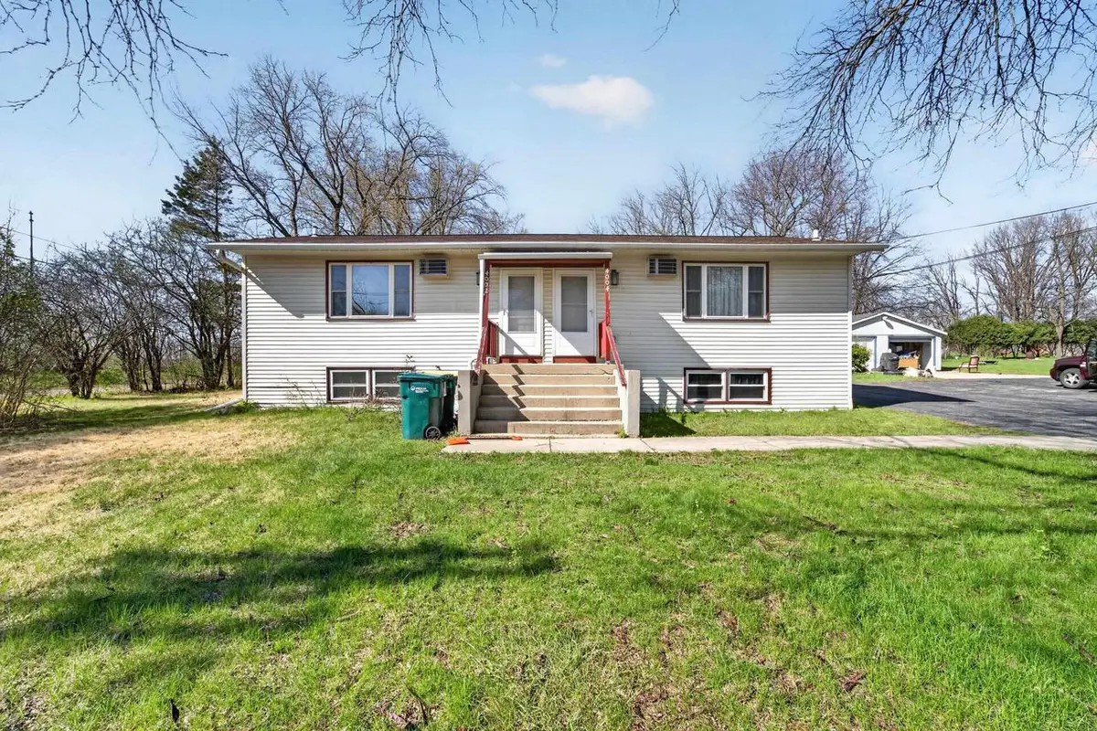 4002-4004 Bruns Avenue, Madison, WI 53714 - #1