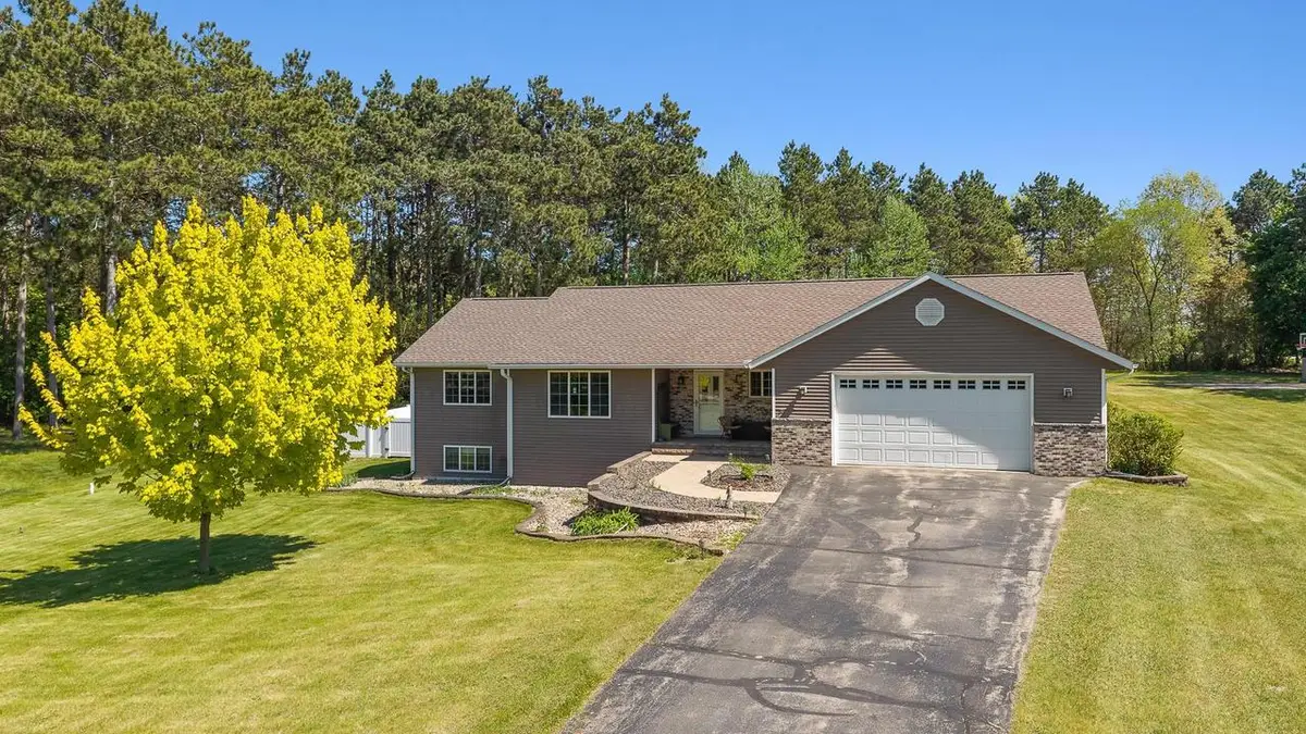 N7579 Pine Ridge Circle, Portage, WI 53901 - #1