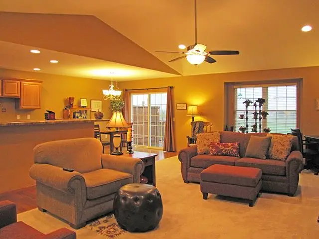 1475 Jody Circle, Platteville, WI 53818 - #3