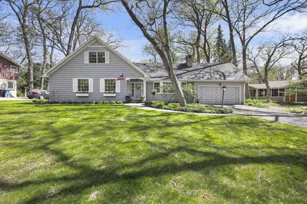 6651 Columbus Drive, Middleton, WI 53562