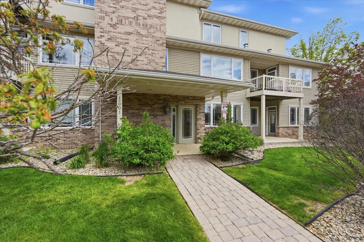 3001 Stratton Way #105, Madison, WI 53719 - #1