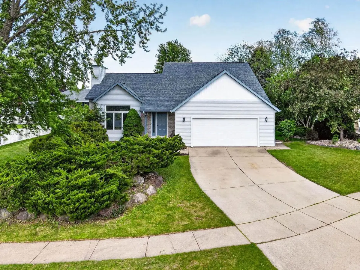 816 Bergen Court, Stoughton, WI 53589 - #1