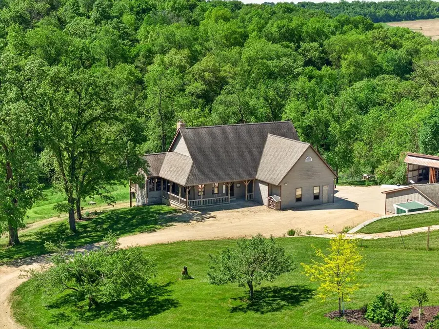 16909 Meylor Lane, Darlington, WI 53530 - #2