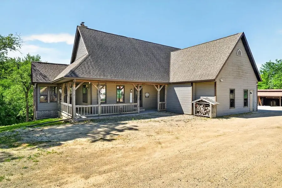 16909 Meylor Lane, Darlington, WI 53530 - #3