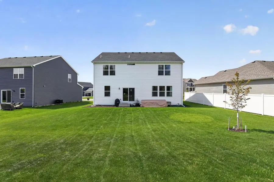 2912 Jackson Street, Stoughton, WI 53589 - #2