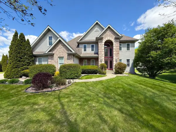 W8710 Birdie Lane, Beaver Dam, WI 53916